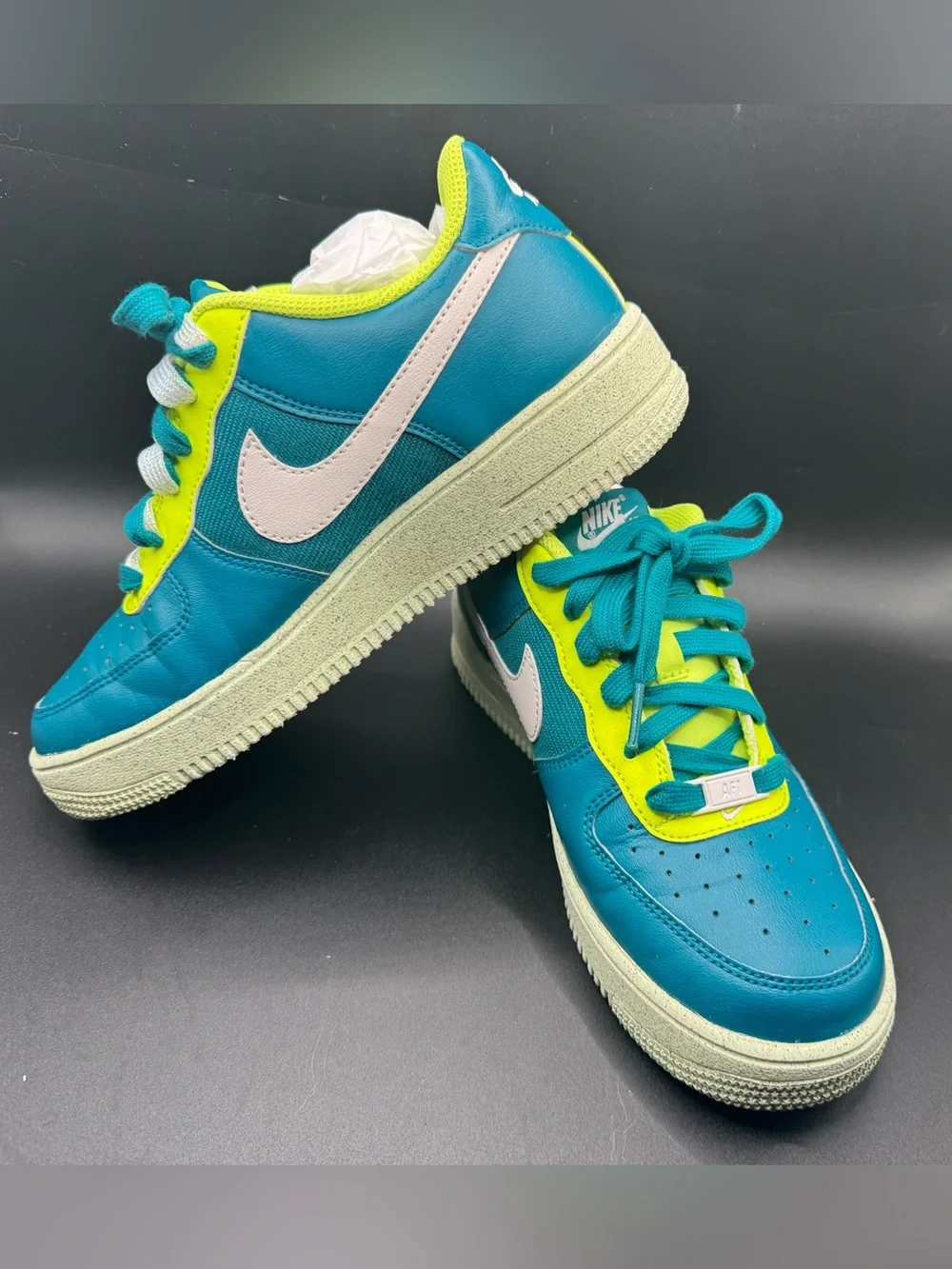 Nike Air Force 1 ‘07 LV8 Teal Volt Sneakers | Men’s 6 / Women’s 7.5 | DM1086-300